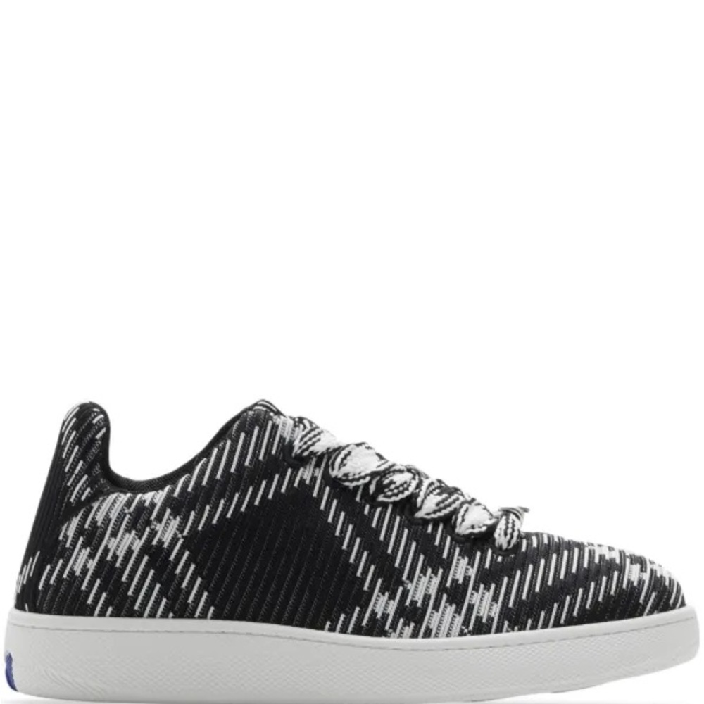 Burberry, Box checked sneakers, US 10/ EUR 40